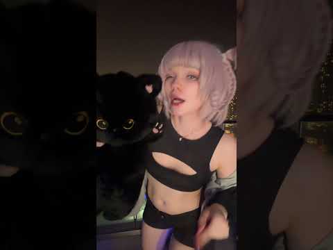 You can't look away from this Nazuna dance #callofthenight #cosplay #anime